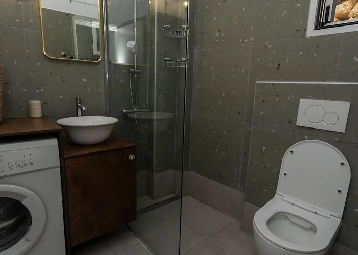 Salla Chiotis Karpathos