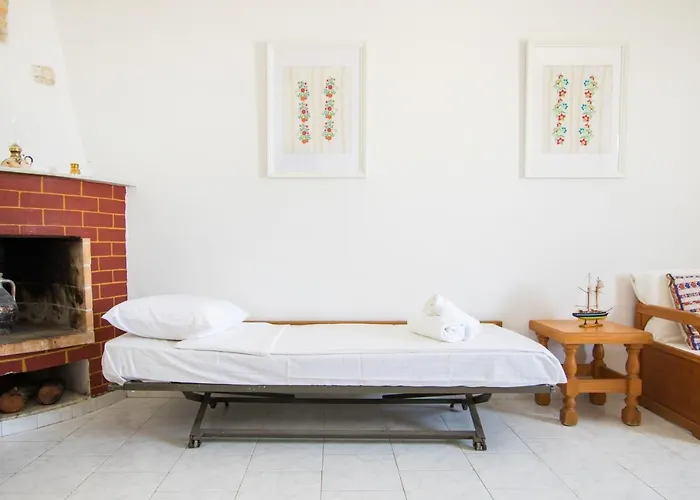 Salla Chiotis بيت للعطل