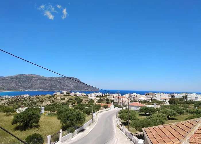 Salla Chiotis بيت للعطل