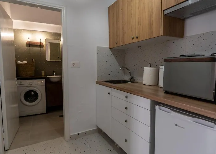 بيت للعطل Salla Chiotis